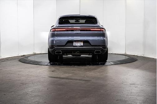 2025 Porsche Cayenne