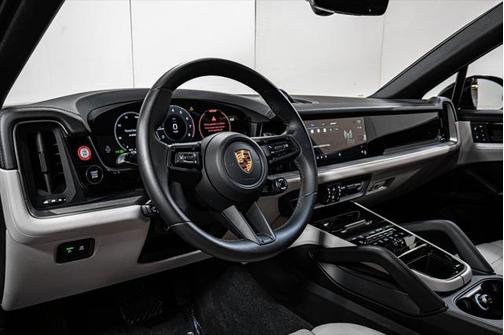 2025 Porsche Cayenne