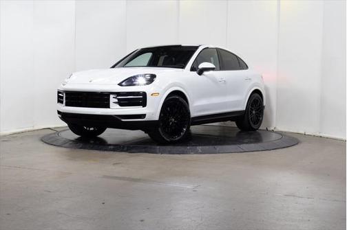 2025 Porsche Cayenne AWD