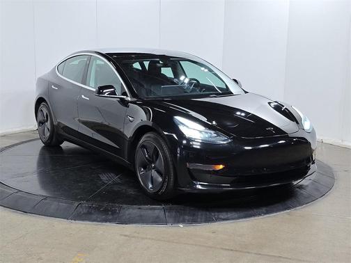 2020 Tesla Model 3 Standard Range