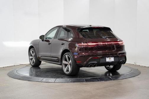 2024 Porsche Macan 