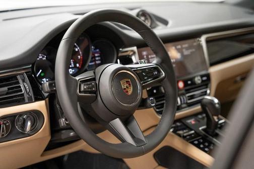 2024 Porsche Macan