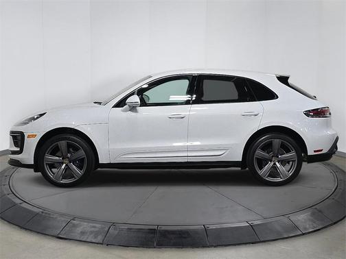 2024 Porsche Macan