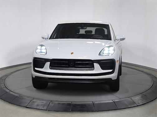 2024 Porsche Macan 