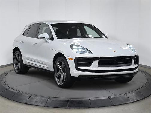 2024 Porsche Macan 