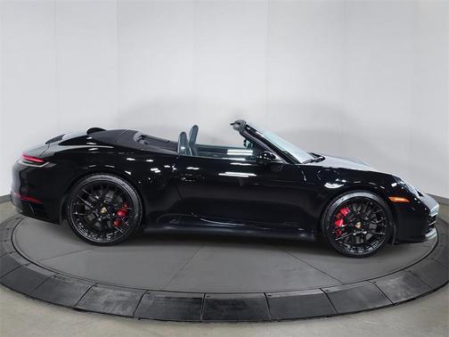2023 Porsche 911 Carrera GTS