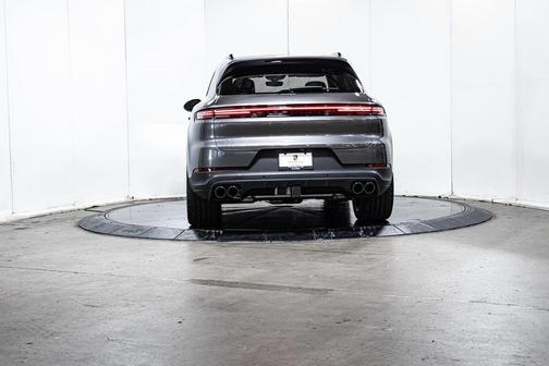 2025 Porsche Cayenne Cayenne