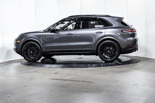2025 Porsche Cayenne Cayenne