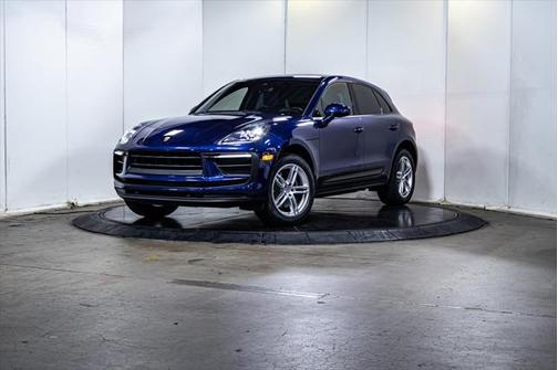 2022 Porsche Macan Base