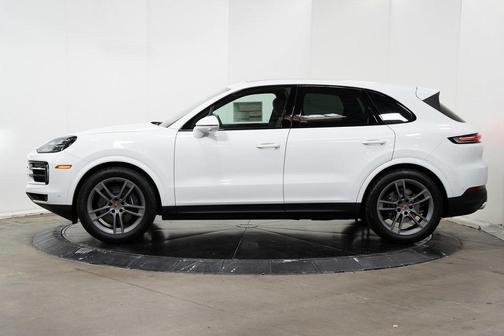 2024 Porsche Cayenne