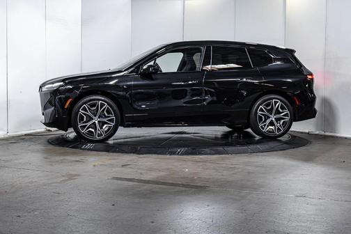 2025 BMW iX xDrive50