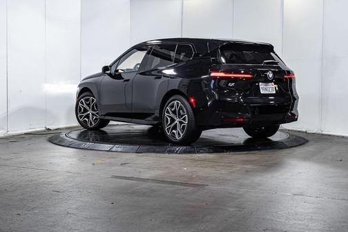 2025 BMW iX xDrive50
