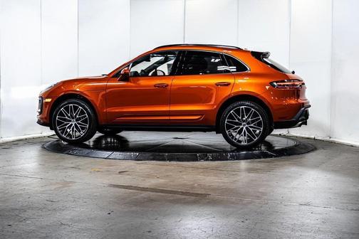 2025 Porsche Macan 