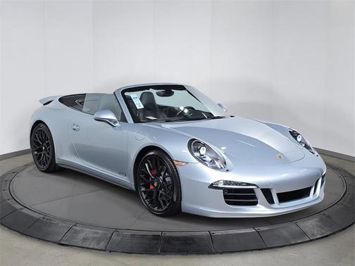 2015 Porsche 911 Carrera GTS