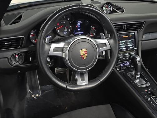 2015 Porsche 911 Carrera GTS