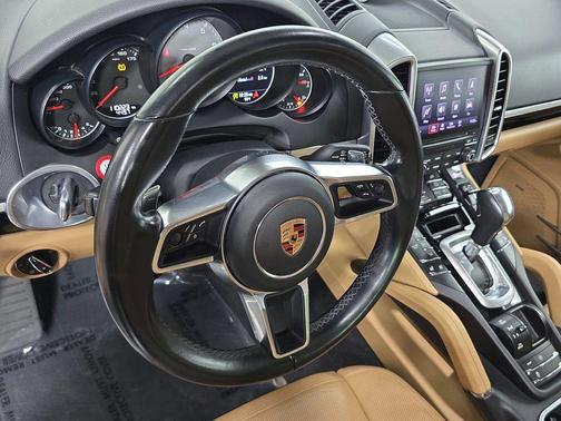 2017 Porsche Cayenne S