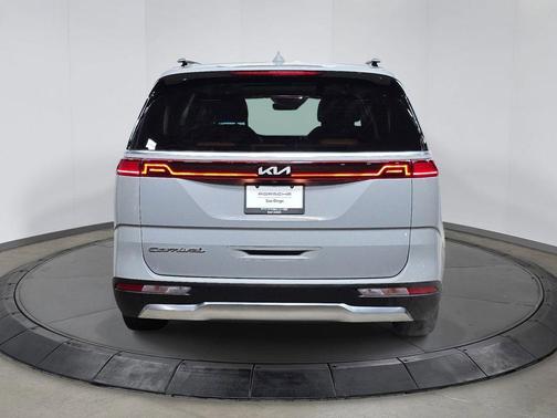 Ceramic Silver 2022 Kia Carnival SX Prestige