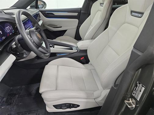 2024 Porsche Macan 4