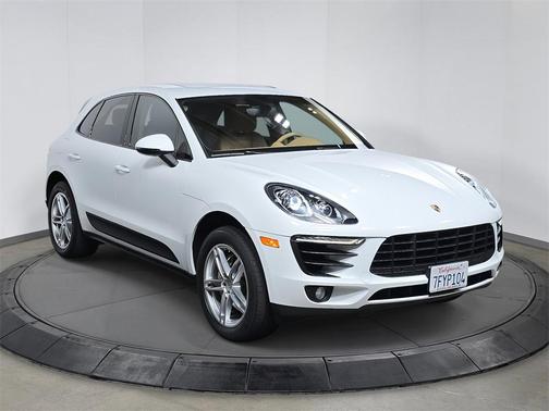 2015 Porsche Macan S