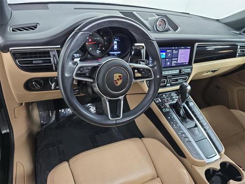 2021 Porsche Macan 