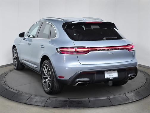 2024 Porsche Macan 