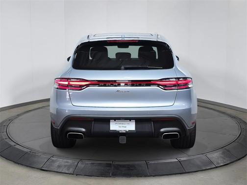 2024 Porsche Macan 