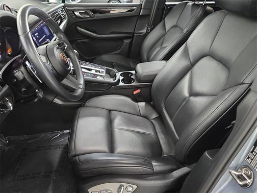 2024 Porsche Macan 