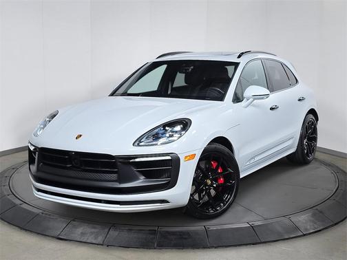 2025 Porsche Macan GTS