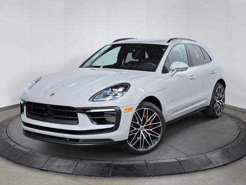 Chalk 2025 Porsche Macan S
