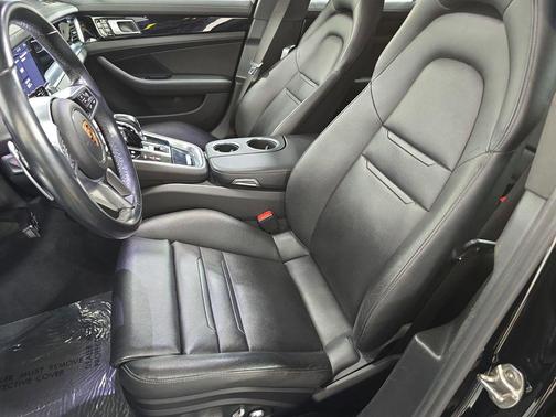Black 2020 Porsche Panamera RWD