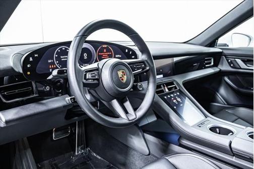 2025 Porsche Taycan