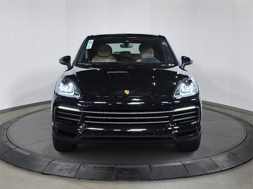 2022 Porsche Cayenne Platinum Edition