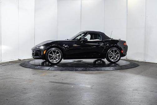 2022 Mazda MX-5 Miata Grand Touring