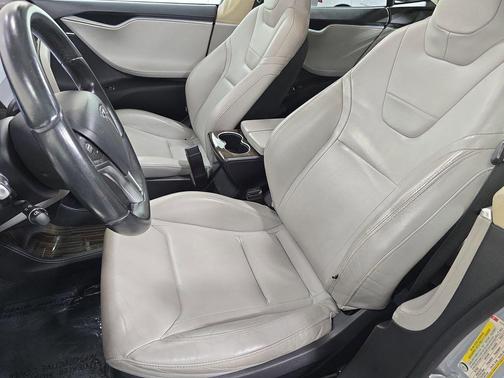 Silver Metallic 2016 Tesla Model S 90D