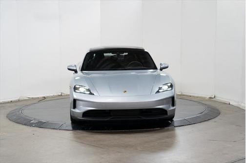 2025 Porsche Taycan