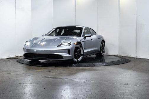 2025 Porsche Taycan
