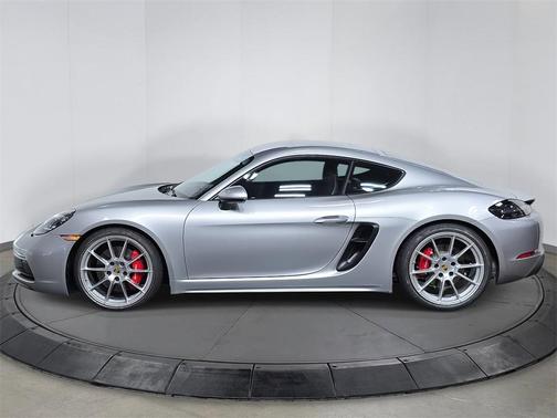 2024 Porsche 718 Cayman GTS 4.0