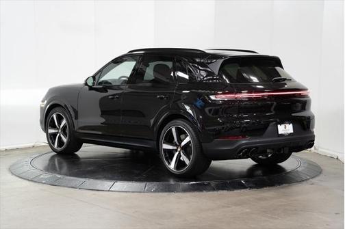2024 Porsche Cayenne