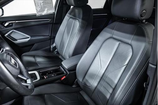 2023 Audi Q3 45 S line Premium Plus
