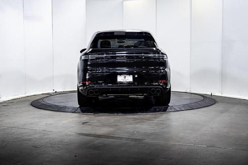 2024 Porsche Cayenne Turbo