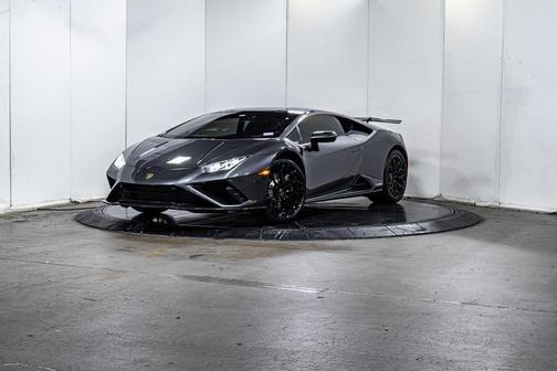 2022 Lamborghini Huracan EVO Coupe RWD