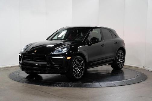 2024 Porsche Macan 