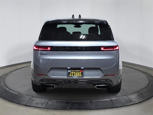 2024 Land Rover Range Rover Sport SE