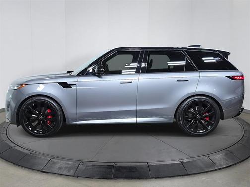 2024 Land Rover Range Rover Sport SE