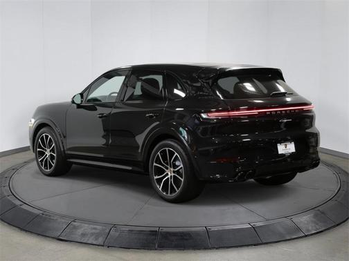2024 Porsche Cayenne Cayenne