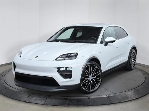 2025 Porsche Macan 