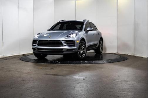 2021 Porsche Macan Base