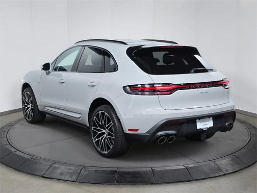 2026 Porsche Macan 