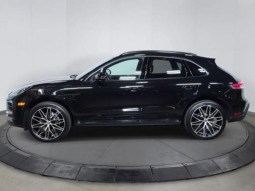 2025 Porsche Macan 