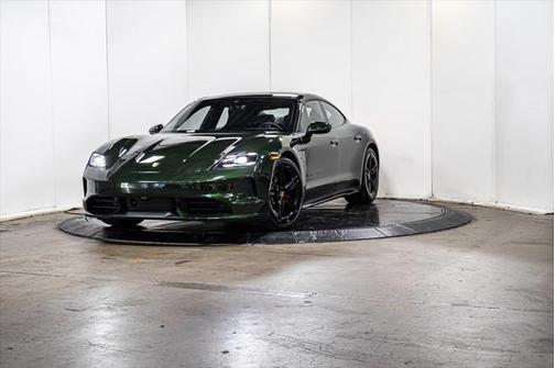 2025 Porsche Taycan 4S